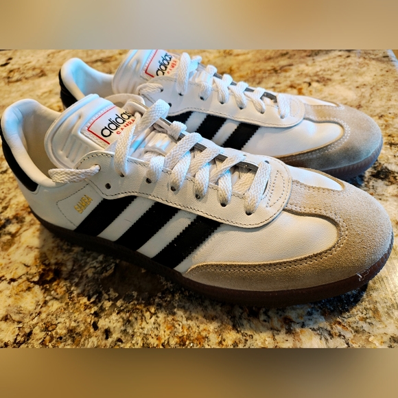 Adidas Samba White and Black Men's Shoes 8.5 - Picture 1 of 6